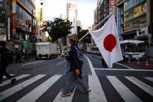 Tokio znova podaljšali izredne razmere zaradi novega koronavirusa