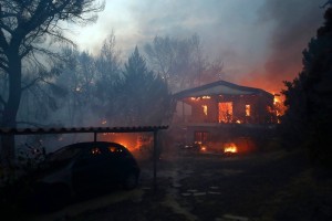 Evropa se dobesedno cvre v vročinskem valu: požari pustošijo po Španiji in Franciji