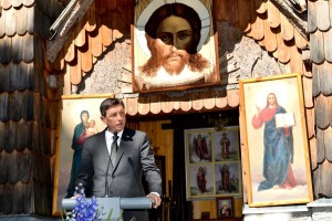 Pahor pri Ruski kapelici tudi o napadu džihadista Žavbija na novinarje: Grob poseg v svobodo vseh nas