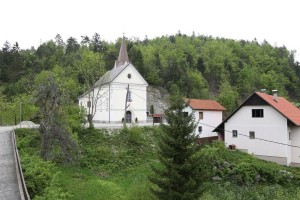 Morilci so se mu smejali: Umor župnika Jožeta Geohelija