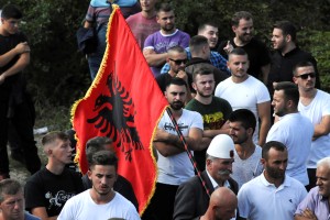 Kje v Sloveniji so Kosovcem izdali največ dovoljenj za prebivanje?