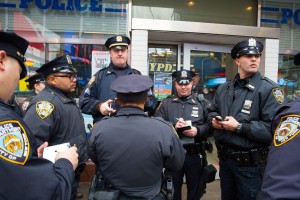 Newyorški policisti ubili strelca pred katedralo na Manhattnu