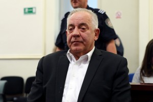 Ivo Sanader obsojen na šest let zapora zaradi korupcije v primeru Ina-Mol