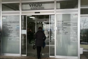 AVDIO: Krka ob enih - Na novomeški travmatologiji prepovedali obiske