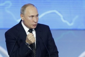 Putin je Rusom pojasnjeval, zakaj je življenje vse dražje in zakaj je zdravstvo na psu