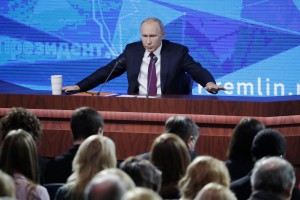 Putin: Dejanja ZDA povečujejo nevarnost jedrske vojne