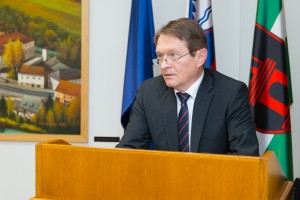 Župan občine Črnomelj Andrej Kavšek sporoča občanom