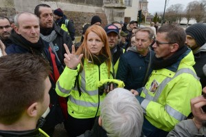 Zakaj so lahko rumeni jopiči na koncu usodni za Marine Le Pen