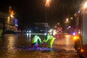 Nočne poplave pri Ilirski Bistrici, poplavljene Škocjanske jame, razlila se je tudi Vipava (FOTO)