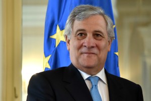 Tajani je uspel z nastopom v Bazovici razkuriti tudi Hrvate: "Škandalozno in sramotno"