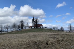 Medžugorje pri Sodražici, kjer naj bi se prikazala Marija