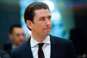 Kurz naj bi napadel "rdeče" tožilce, ki preganjajo "črne" politike