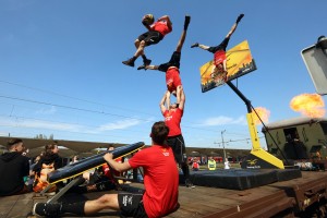 Dunking Devils so na vlaku leteli po zraku (FOTO)