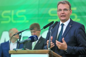 Predsednik SLS Marjan Podobnik prihaja na vrh Kmetijsko gozdarske zbornice Slovenije