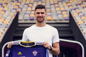 Zahović je Olimpiji speljal prvega zvezdnika: Kronaveter se vrača v Maribor