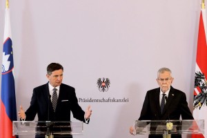 Pahor gre v Velikovec odkrit ploščo padlim v bojih za Koroško