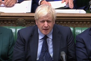 Medicinski strokovnjaki: Boris Johnson je izjemno bolan, to je najbolj zahteven izziv njegovega življenja