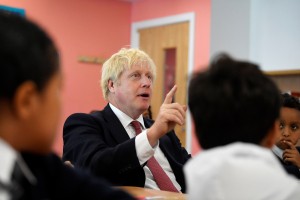 Če bo brexit preložen do januarja, bo skušal Boris Johnson izpeljati nove volitve