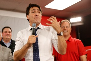 Trudeau dobil volitve, a brez večine v parlamentu