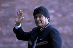 Morales pripravljen na vrnitev v Bolivijo in poziva k dialogu