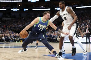 Luka Dončić ob vrnitvi pokazal, zakaj ga Dallas potrebuje (VIDEO)