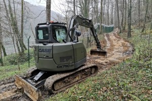 FOTO: Slovenska vojska bo v Vinici sanirala dovozne poti za varovanje meje
