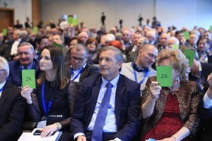 Erjavec "v svoji zadnji politični izjavi": Umikam se iz politike in tudi iz javnega življenja