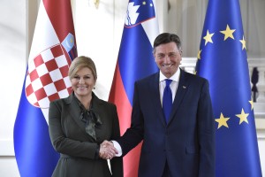 Pahor na poslovilnem obisku sprejel hrvaško predsednico Grabar-Kitarovićevo