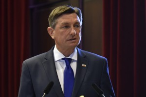 Pahor odgovarja slovenskim evroposlancem: Zelo koristno bi bilo, če bi vsi sprevideli, da se je šlo marsikje korak predaleč