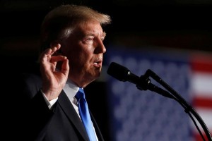 Trump v Davosu: Nikoli ne bomo dovolili, da bi radikalni socialisti uničili naše gospodarstvo