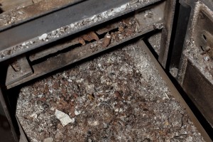 Zagrebški župan ob izbruhu novega koronavirusa priporoča čiščenje rok s pepelom