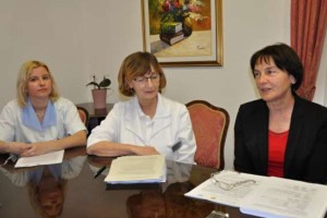Direktorici brežiške bolnišnice Hribarjevi svet zavoda izglasoval drugi mandat