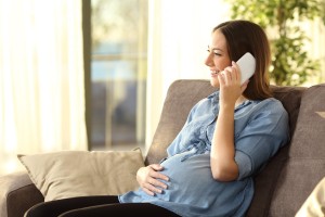 Telefonska številka za nujno svetovanje nosečnicam in ženskam z ginekološkimi težavami