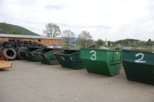 FOTO: Zbirni center v Semiču spet sprejema odpadke