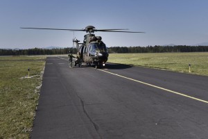 Tako zaposlene so bile v aprilu helikopterske posadke SV