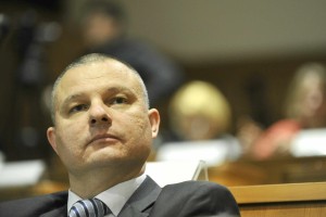 Razrešen: Darko Muženič ni več direktor NPU