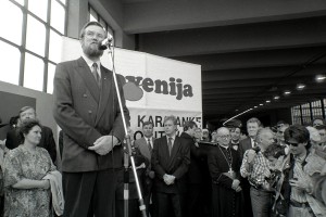 Pred tridesetimi leti je prisegla prva demokratična slovenska vlada