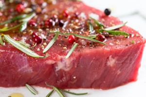 AVDIO: Na Sevniškem stavijo na domače pridelano goveje meso