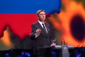 Pahor pozval Slovence: Odrecite se ravnanjem, ki bi poglabljala medsebojno nezaupanje ali spodbujala sovraštvo