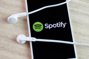 Dobra novica za ljubitelje glasbe: Spotify odslej tudi v Sloveniji