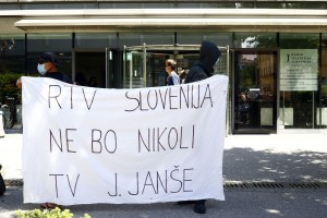 Zakon o RTVS: nevladniki z intervencijo na ustavno sodišče