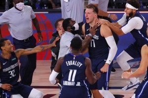 Noro, kaj je delal Luka Dončić v tekmi, ki jo je Dallas moral dobiti: liga NBA se klanja čudežnemu Slovencu (VIDEO)