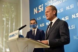 Tusk na obisku pri Toninu: Nikoli se ne bom pogajal o vrednotah, kot so svoboda govora, strpnost, vladavina prava