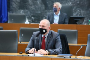 Minister Podgoršek o članstvu v DeSUS: V kolikor bo stranka presodila, da nisem več njen član, seveda lahko to stori