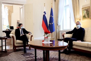 Pahor tipa, koga bi stranke podprle za ustavnega sodnika: LMŠ za Terška, ostali so skrivnostni