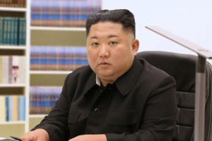 Severna Koreja prvič uradno priznala okužbo s koronavirusom