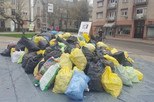 Tudi letos prostovoljska akcija Očistimo Kočevsko