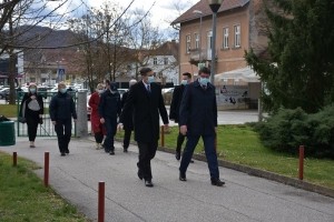 AVDIO: Krka ob enih – Predsednik države Borut Pahor je včeraj obiskal Brežice