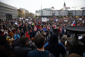 Šarec o 10.000 protestnikih v Ljubljani: Za Janšo se taka množica nikoli več ne bo zbrala, še plačana ne