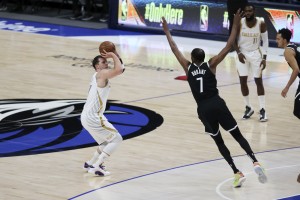 Dončić blestel za veliko zmago proti zvezdniškemu Brooklynu (VIDEO)